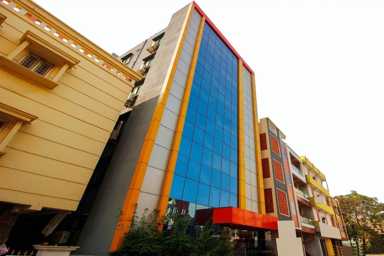 Oyo 29131 Hotel Mn Grand Shamshabad Exterior photo