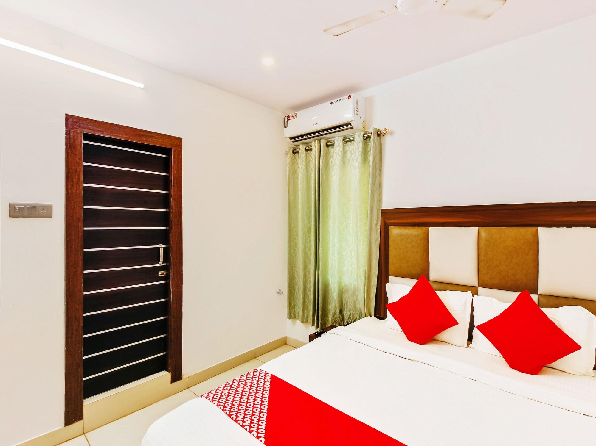 Oyo 29131 Hotel Mn Grand Shamshabad Exterior photo