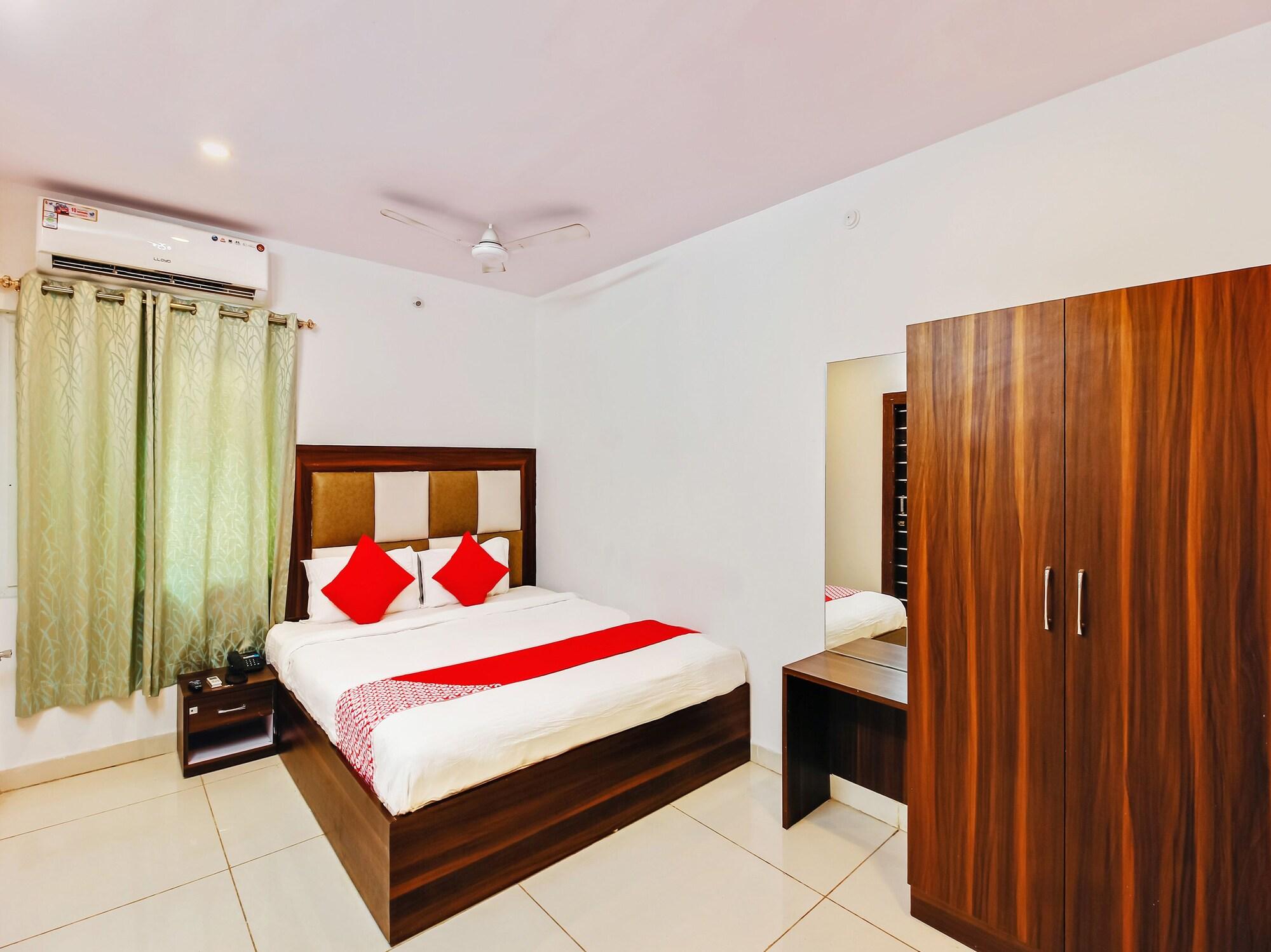 Oyo 29131 Hotel Mn Grand Shamshabad Exterior photo